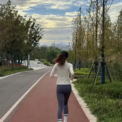 郑飞